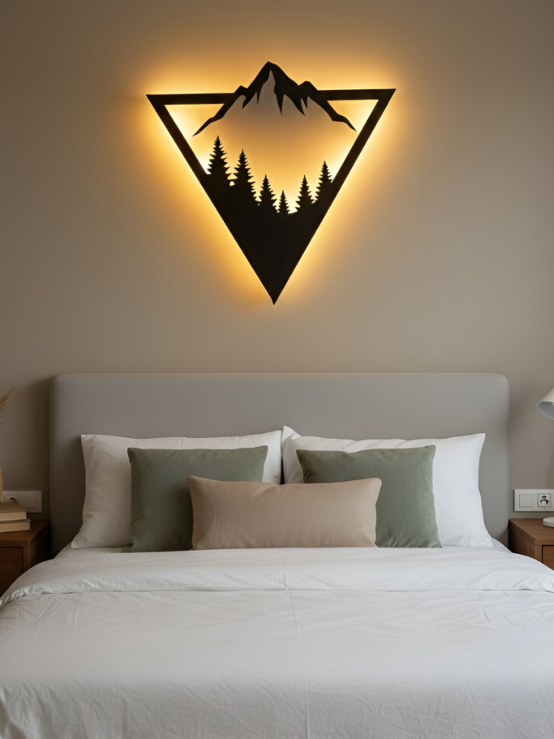 Peak Horizon Wall Sconce